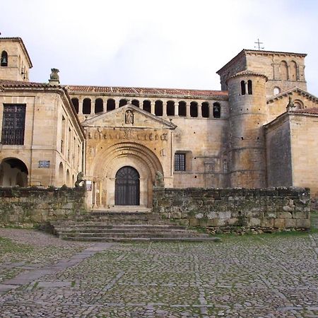 Posada Santa Ana Suances Zewnętrze zdjęcie