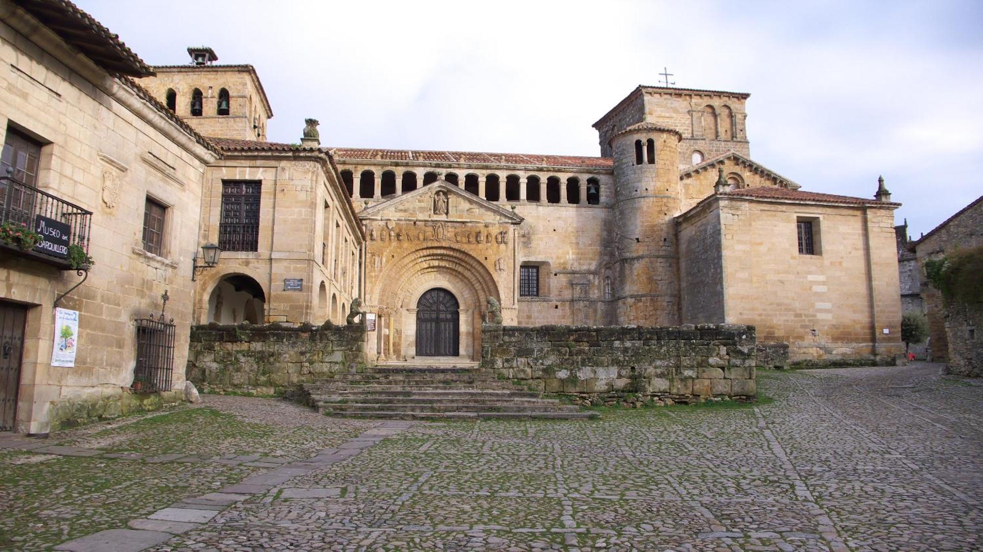Posada Santa Ana Suances Zewnętrze zdjęcie