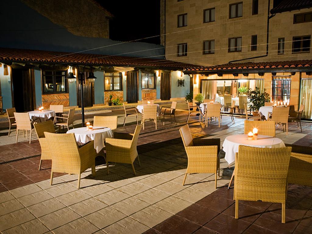 Posada Santa Ana Suances Zewnętrze zdjęcie