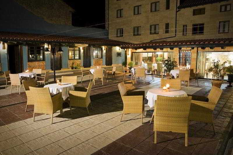 Posada Santa Ana Suances Zewnętrze zdjęcie