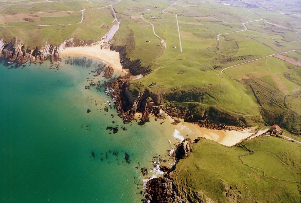 Posada Santa Ana Suances Zewnętrze zdjęcie